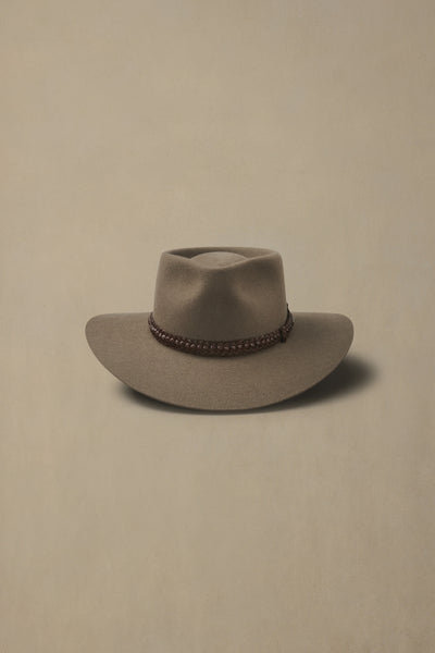 THE AKUBRA BRUMBY
