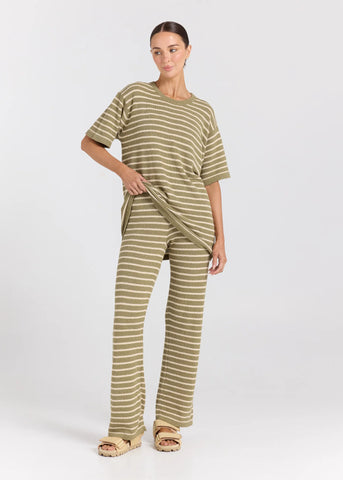 Poolside Paradise Surfside Knit Tee - Cedar