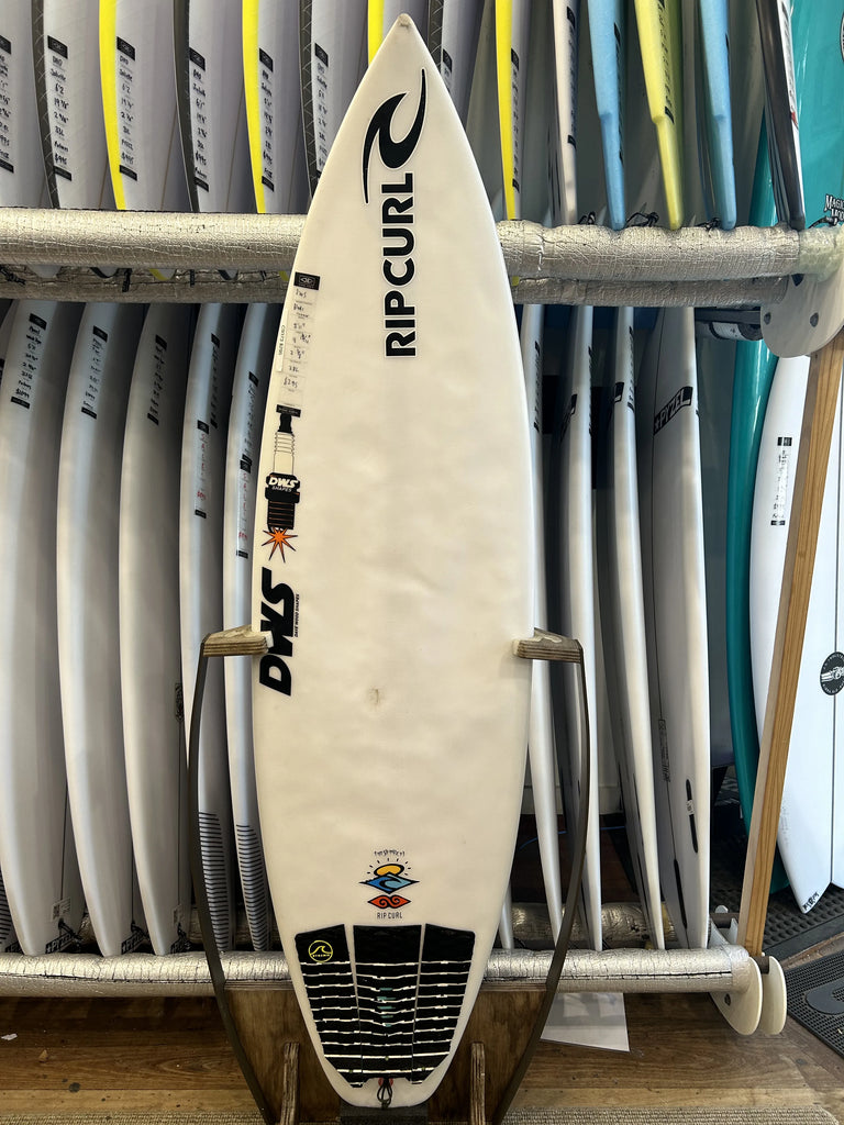 DWS Blade Runner - 5'11" - 28L - FCS II